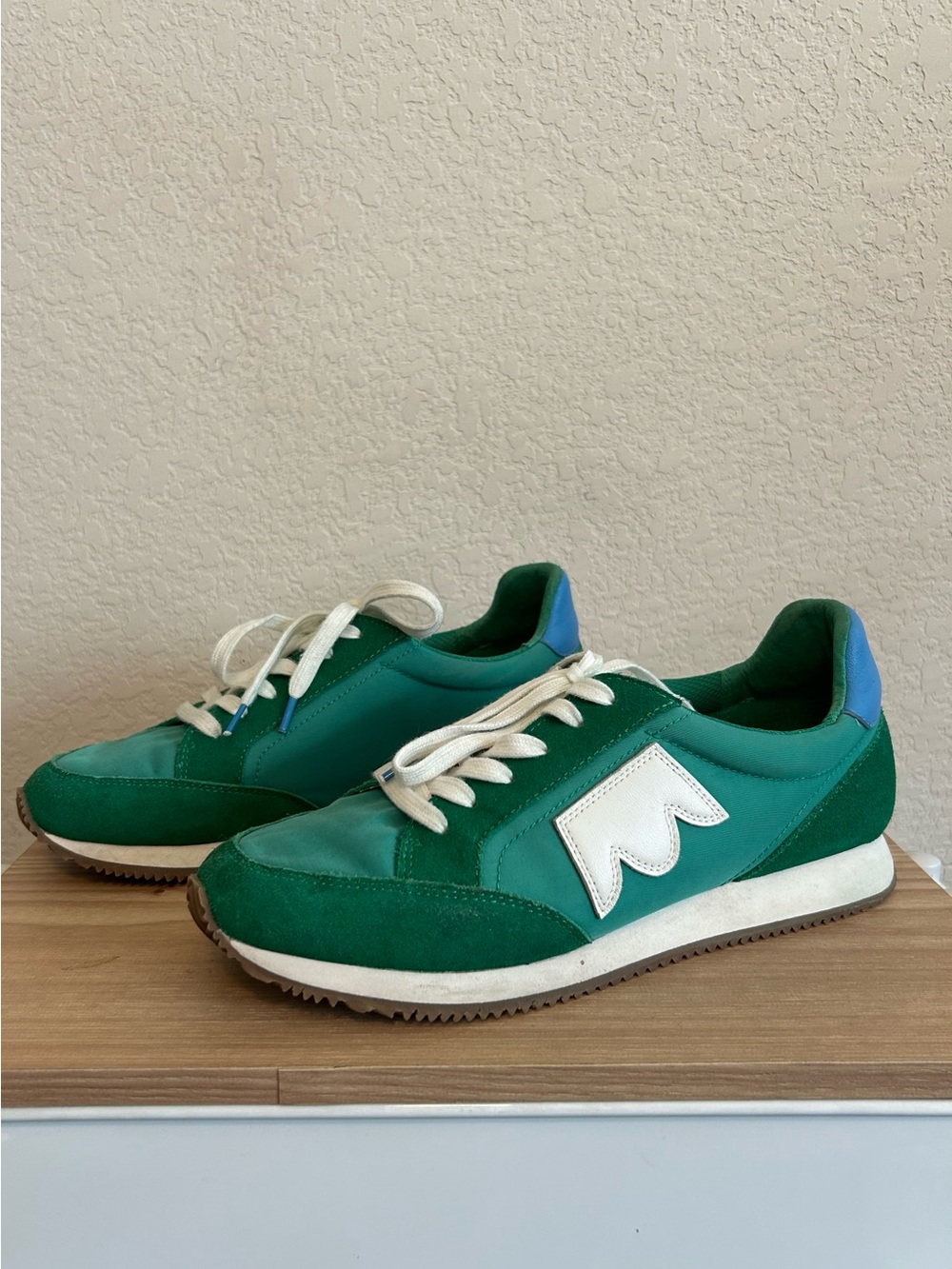 Birdies Road Runner Kelly Green Sneaker Size 10